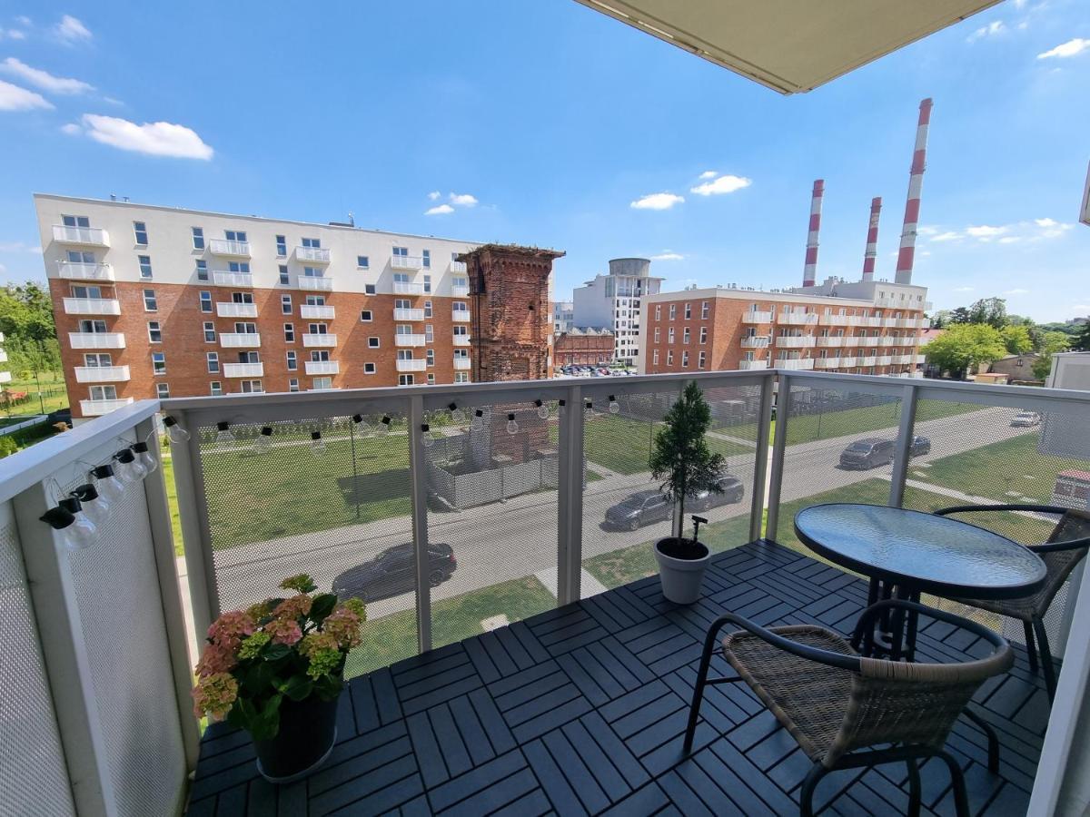 Apple Apartments - Wroblewskiego Prywatne Miejsce Parkingowe Łódź Dış mekan fotoğraf